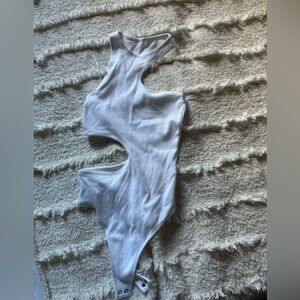 Abercrombie cut out white bodysuit